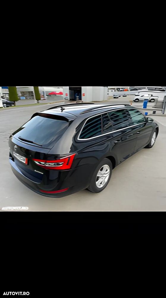 Skoda Superb ver-combi-2-0-tdi-dsg-style - 9