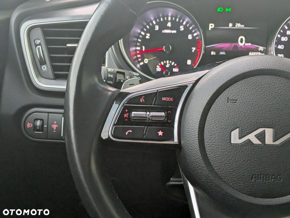 Kia Ceed 1.5 T-GDI M DCT - 19