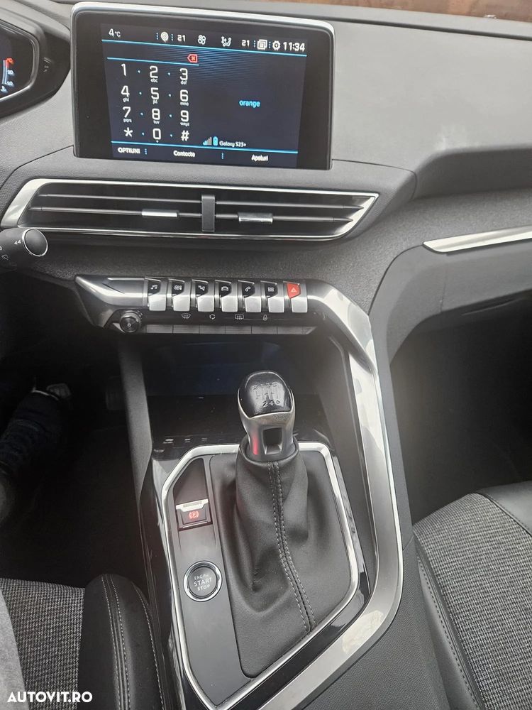 Peugeot 3008 PureTech 130 Stop & Start GPF Allure Business-Paket - 8