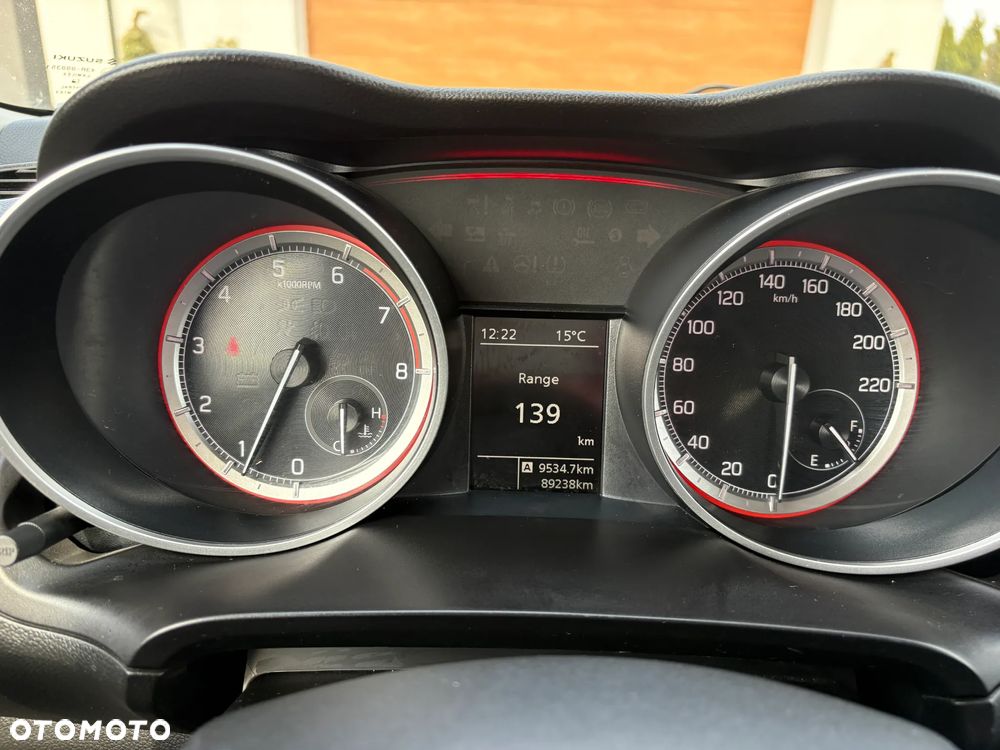 Suzuki Swift 1.2 Dualjet SHVS Premium - 8