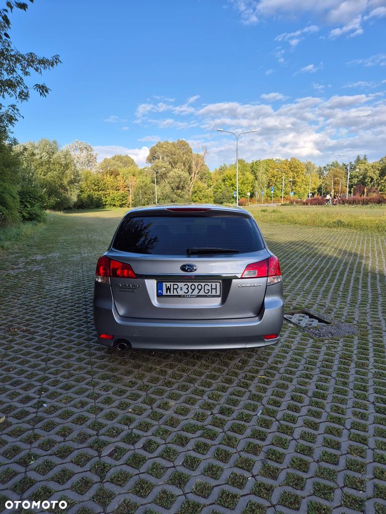 Subaru Legacy 2.0R Comfort - 9