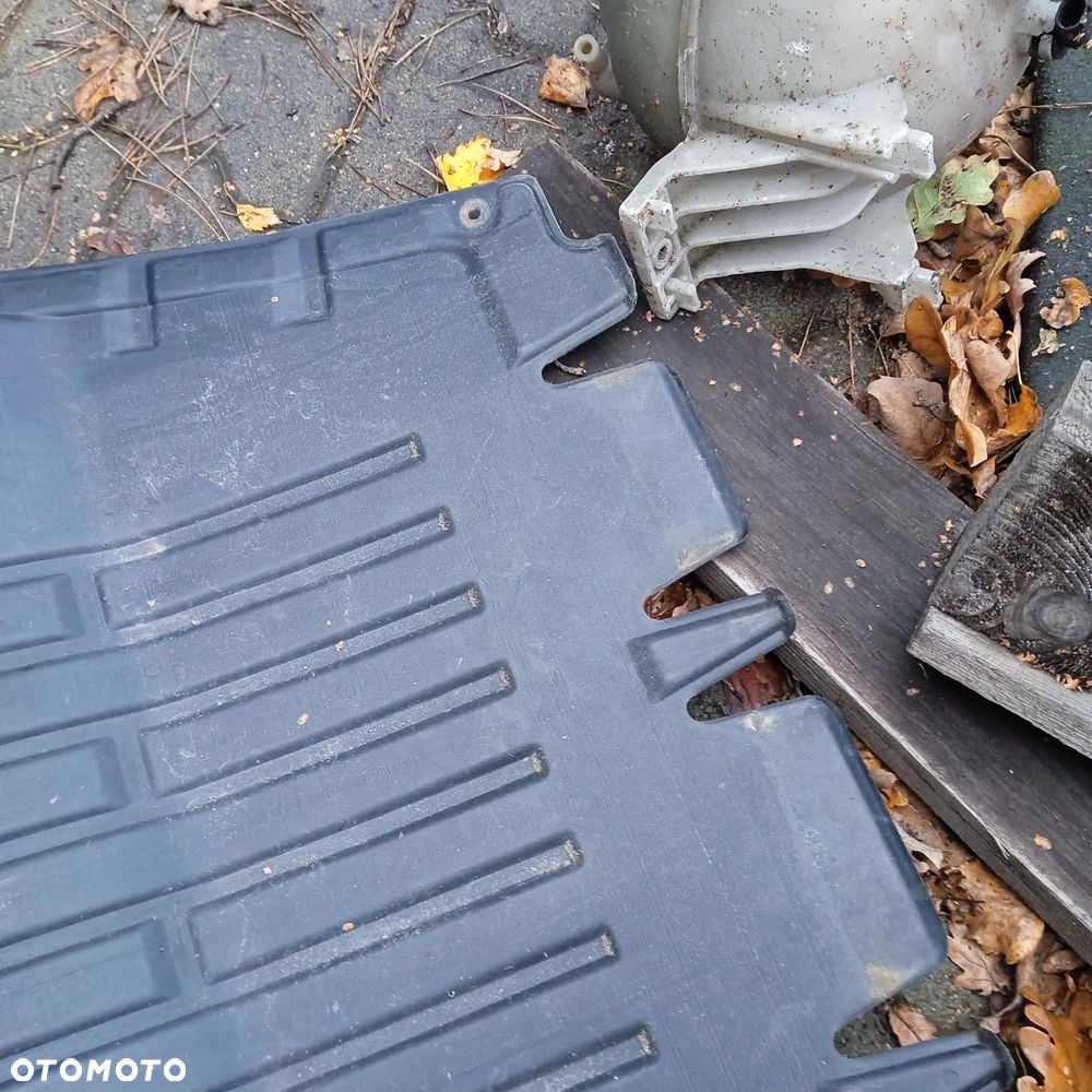 Osłona pod silnik polo fabia 6Q0825237AB - 7