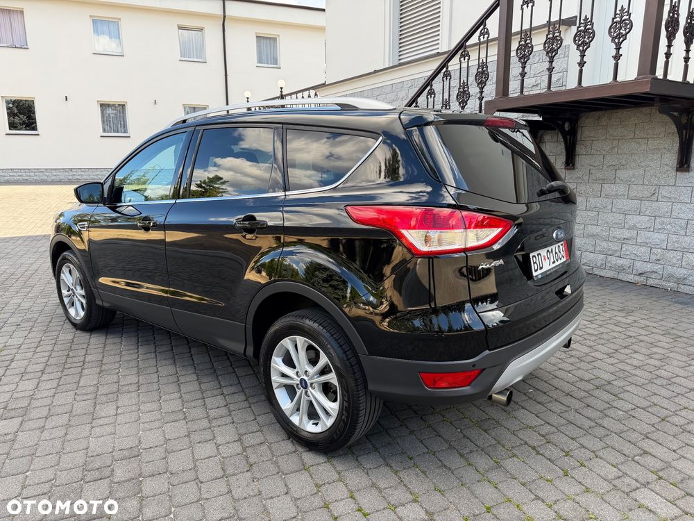 Ford Kuga 1.5 EcoBoost 2x4 Titanium - 13