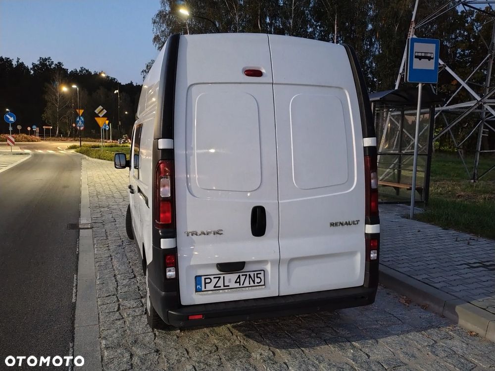 Renault TRAFIC - 17