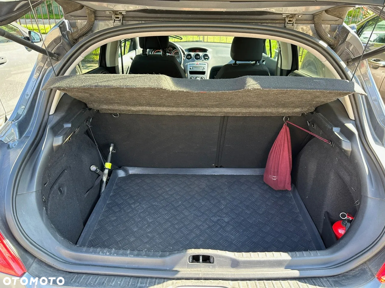 Peugeot 308 1.4 Trendy - 7