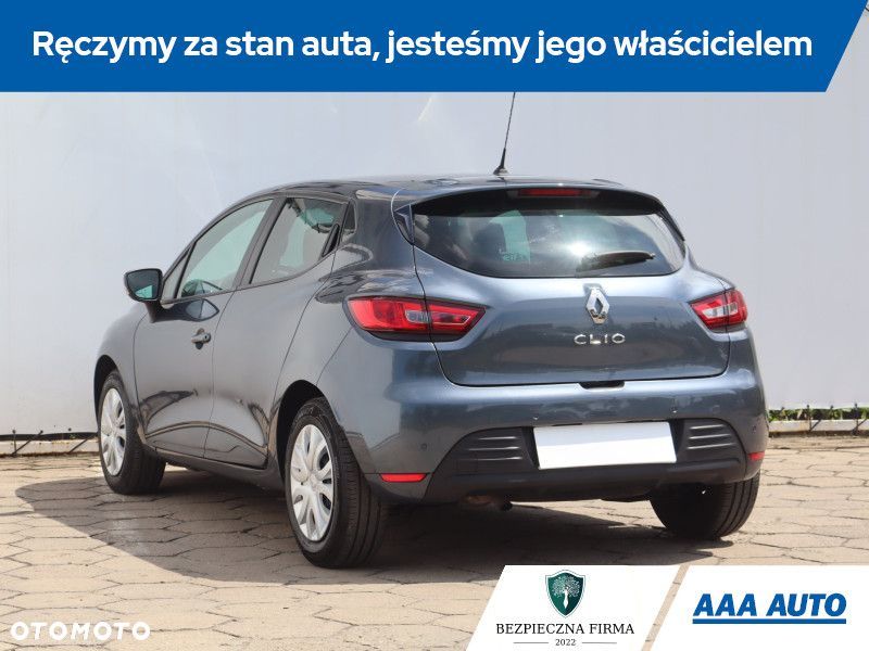Renault Clio - 6