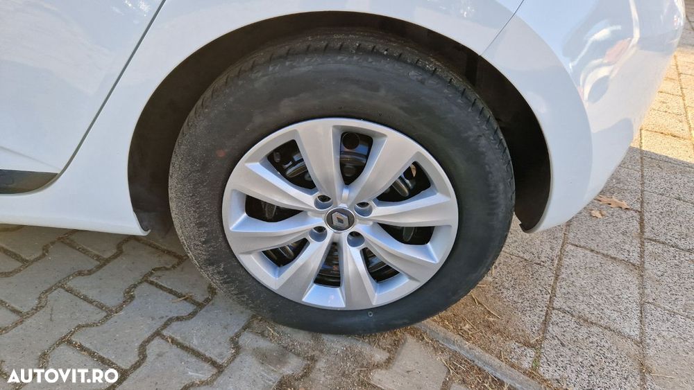 Renault Clio V Blue dCi Life - 14