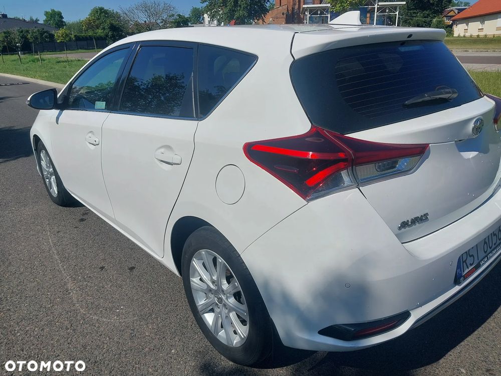Toyota Auris 1.33 VVT-i Premium - 5