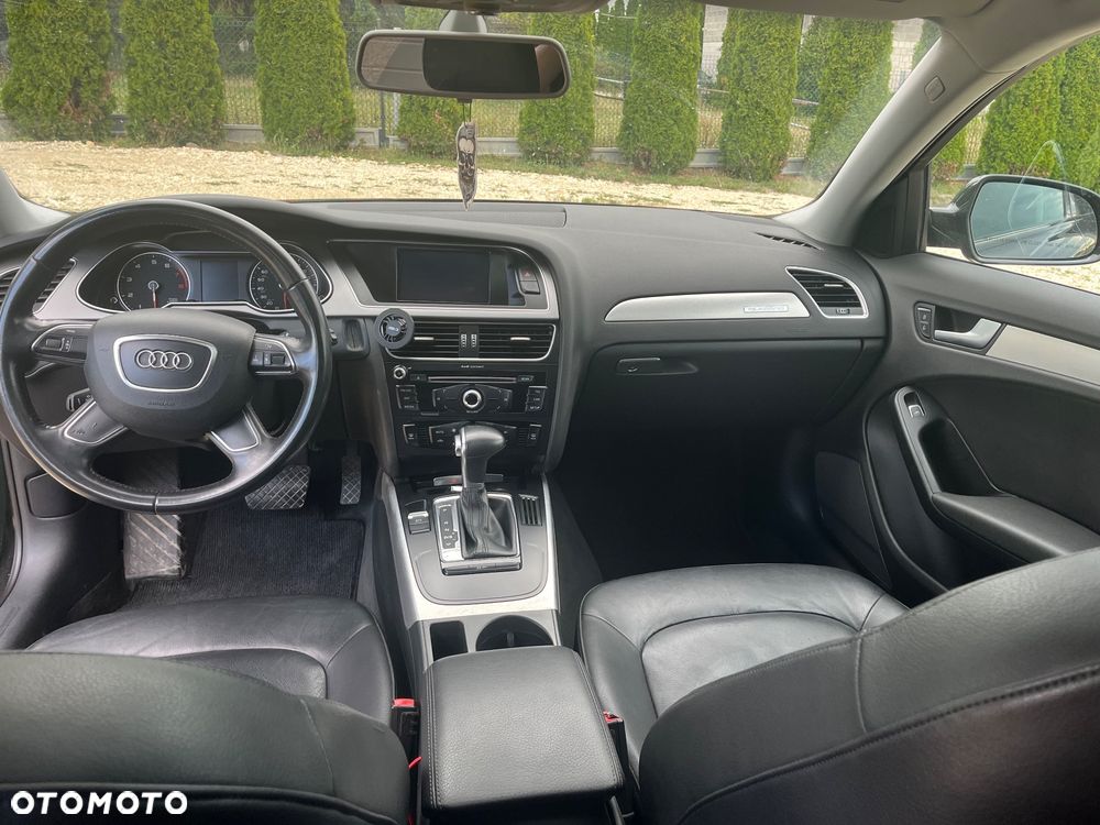Audi A4 Limousine - 13