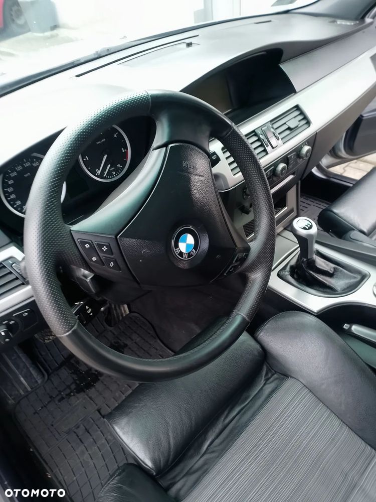 BMW Seria 5 - 12
