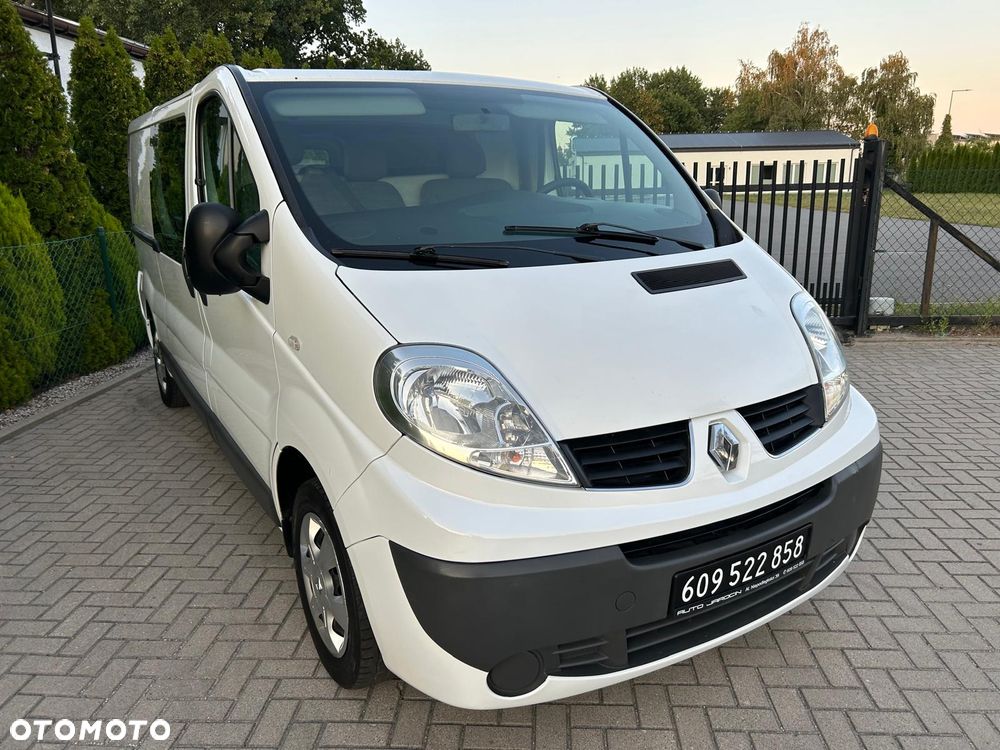 Renault Trafic - 9