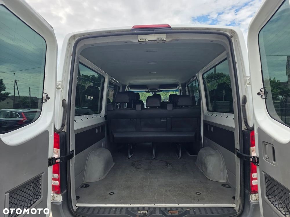Mercedes-Benz Sprinter - 5