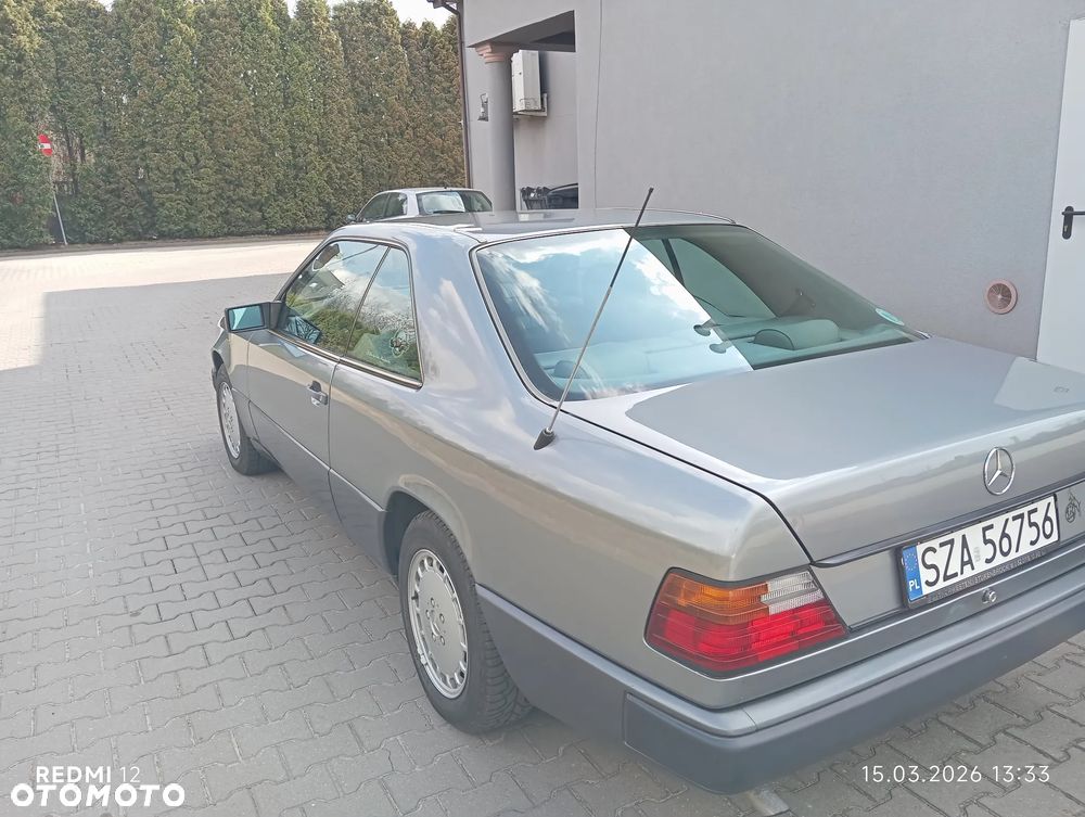 Mercedes-Benz W124 (1984-1993) - 14