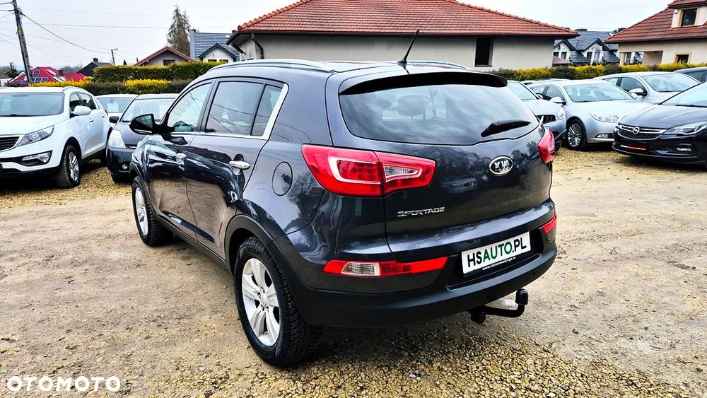 Kia Sportage 2.0 CVVT 2WD Spirit - 17