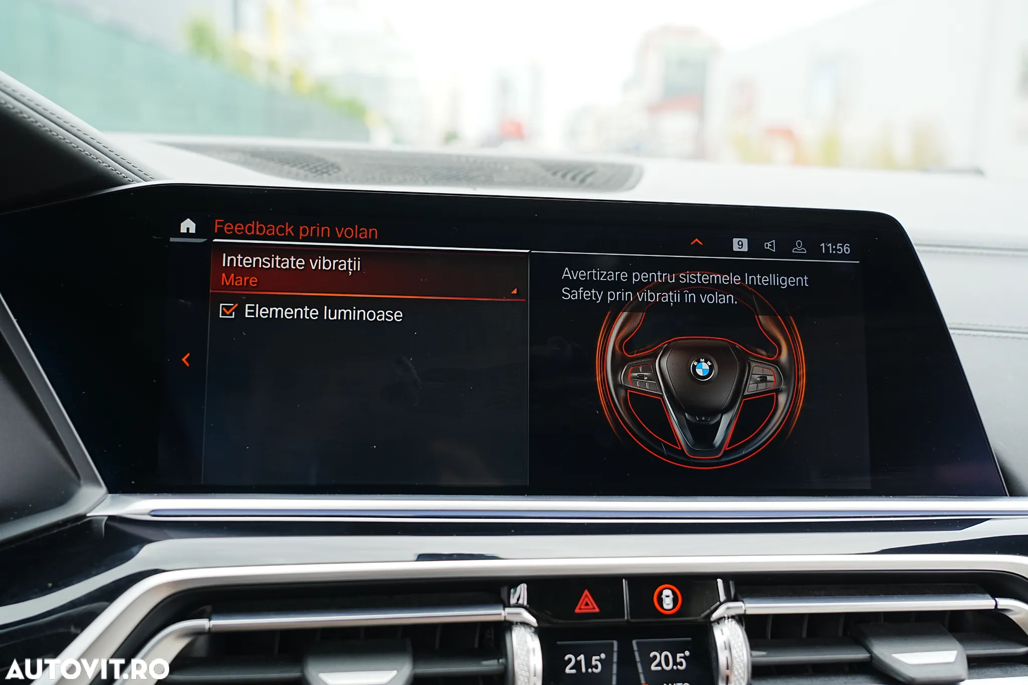 BMW X5 M M50i - 30