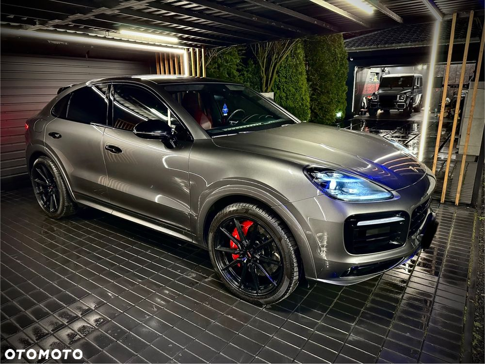 Porsche Cayenne Coupe - 8