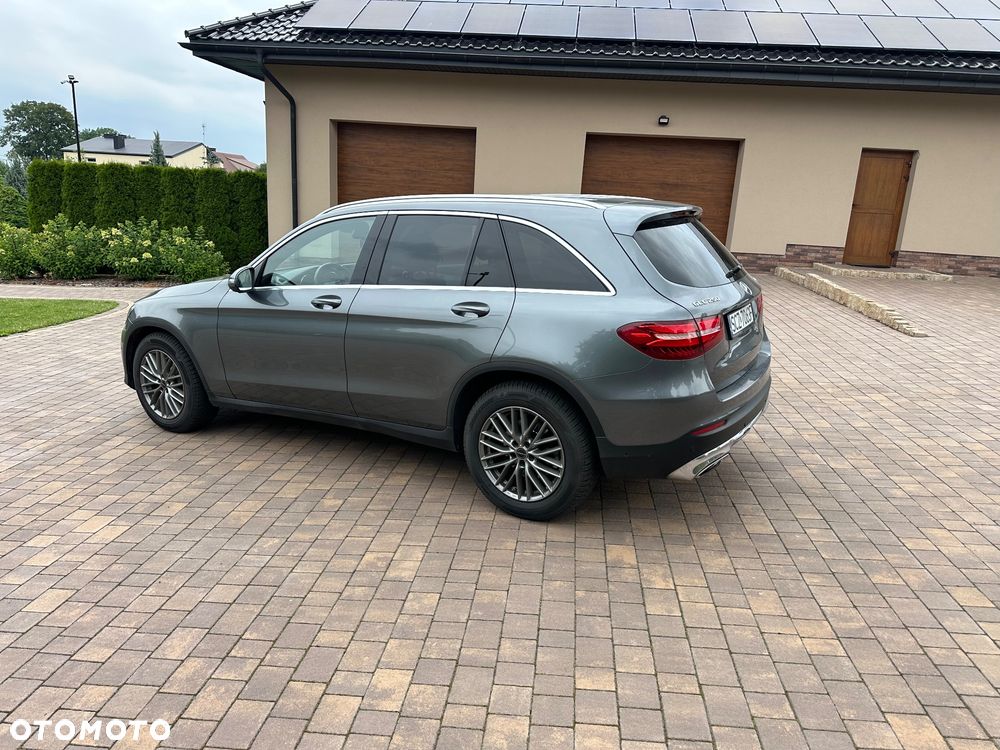 Mercedes-Benz GLC 250 4-Matic - 4