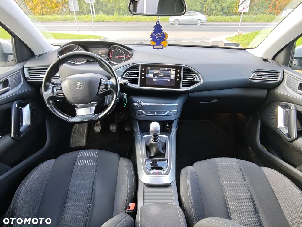 Peugeot 308 2.0 Blue HDi Allure S&S - 23