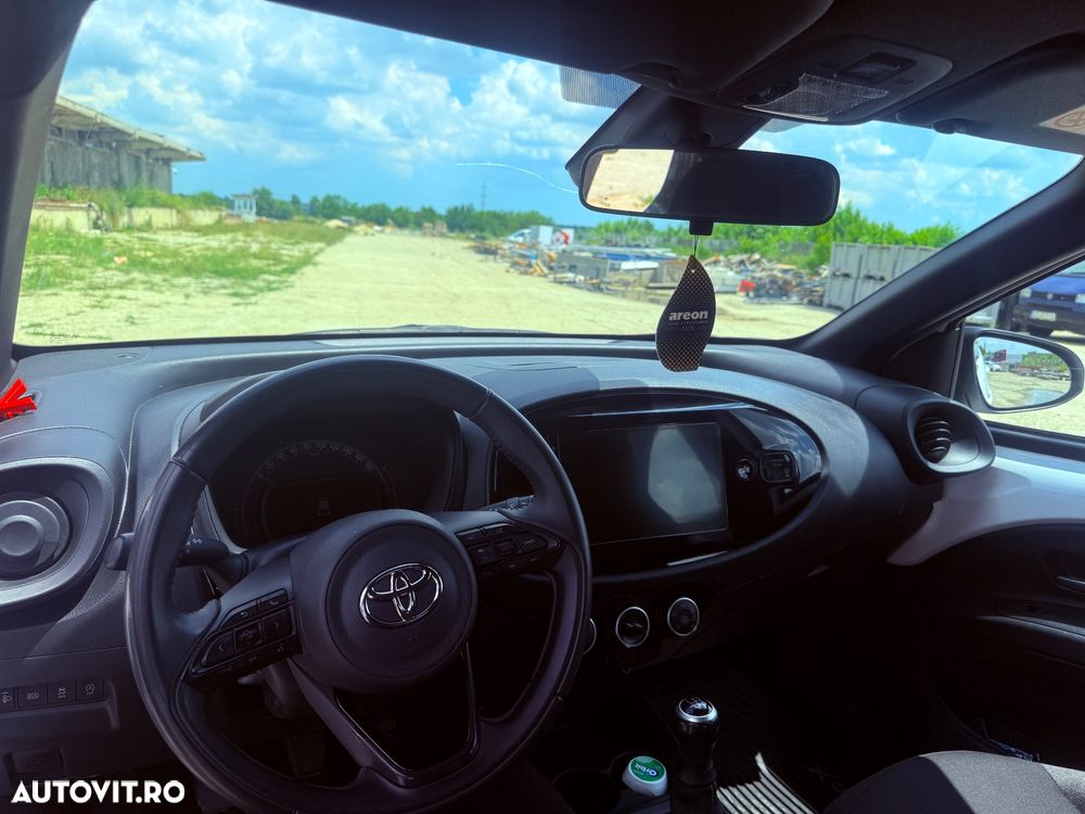 Toyota Aygo X 1.0l MT Active - 26