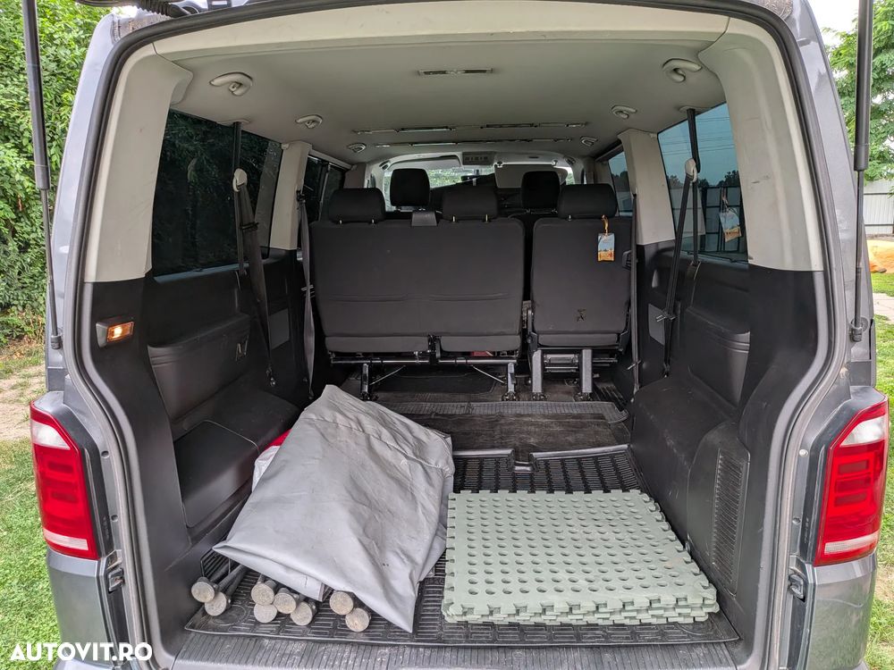 Volkswagen Caravelle KR Comfortline DSG - 4
