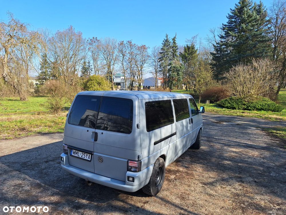 Volkswagen Transporter - 8