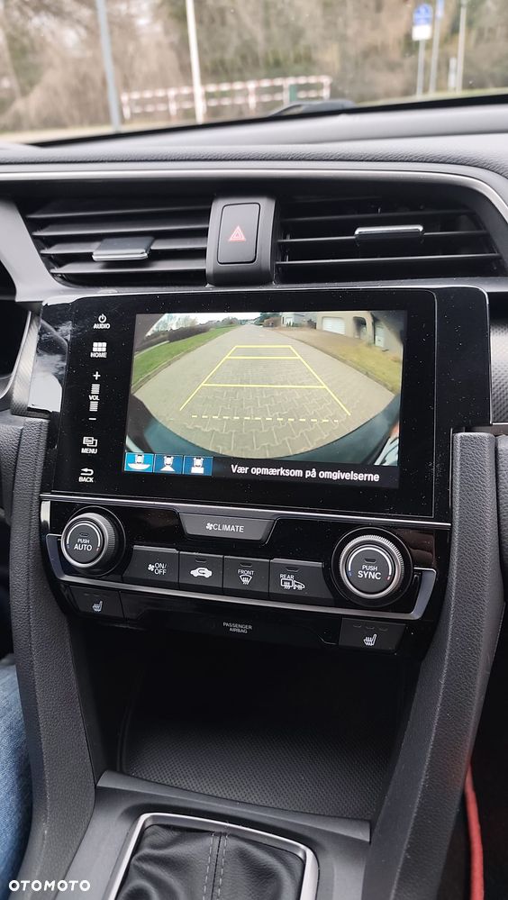 Honda Civic 1.6 i-DTEC Executive Premium - 10