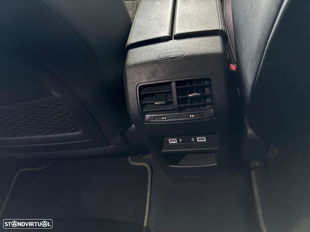 Peugeot 308 1.5 BlueHDi GT EAT8 - 30