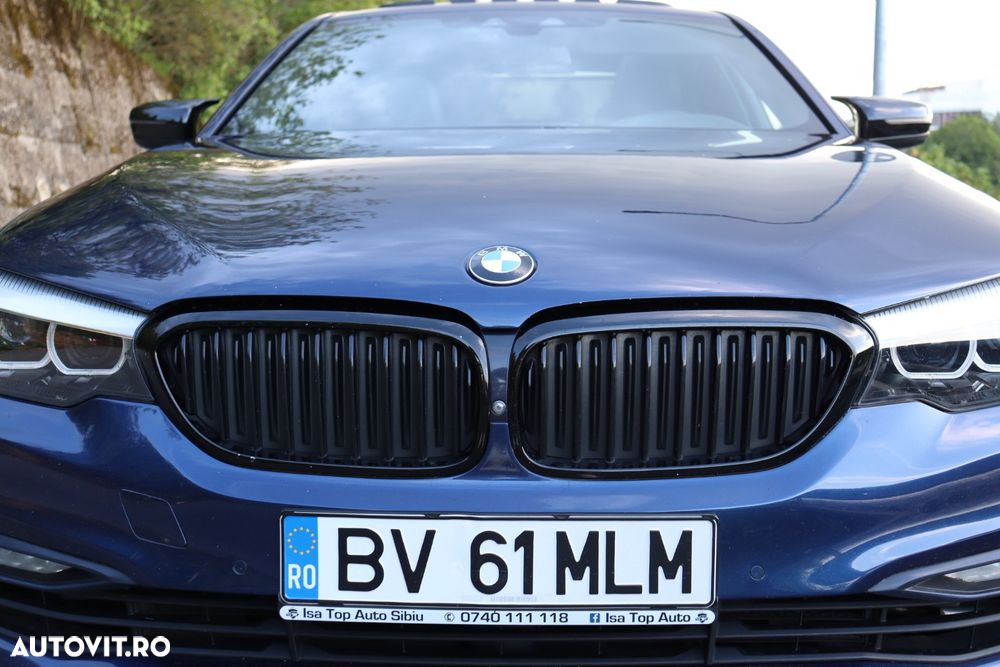 BMW Seria 5 520d xDrive AT - 12
