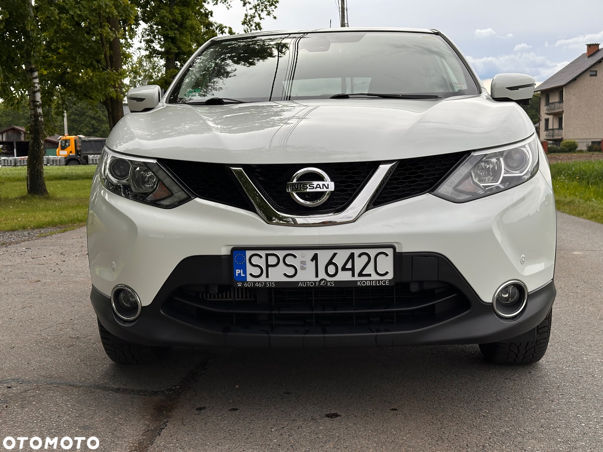 Nissan Qashqai 1.6 DIG-T N-Connecta - 2