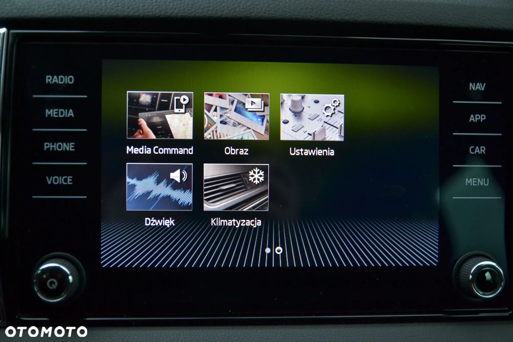 Skoda Karoq 2.0 TDI SCR 4x4 Style DSG - 30