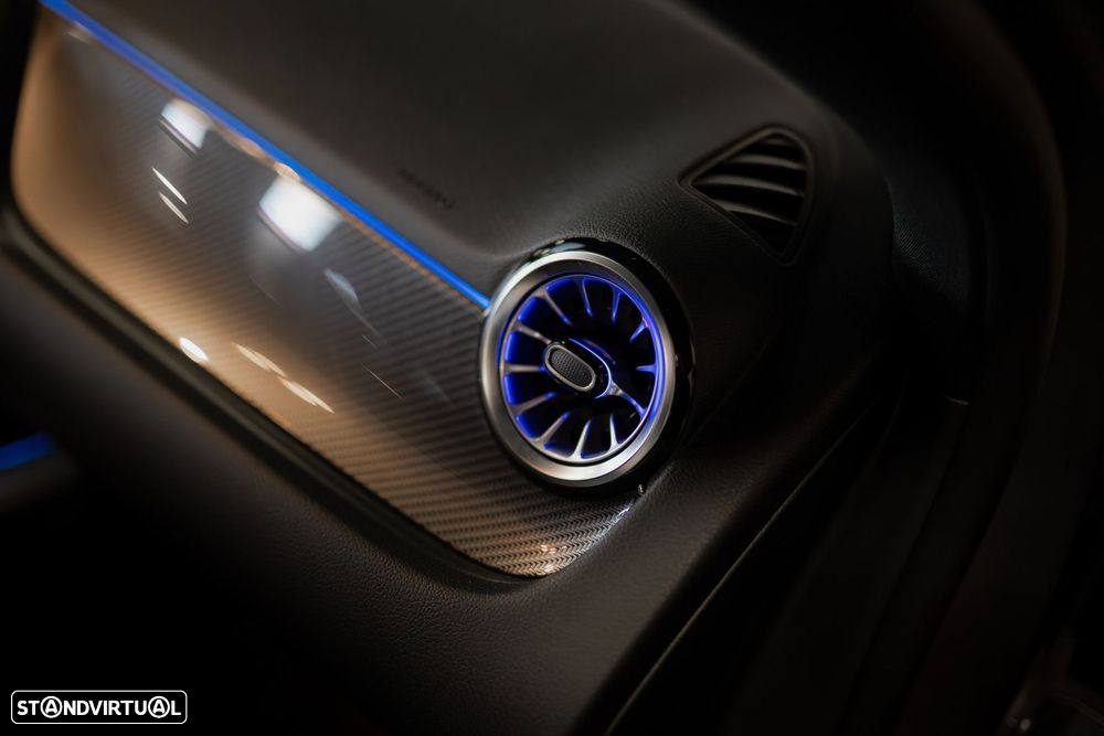 Mercedes-Benz GLA 250 e 8G-DCT AMG Line - 36