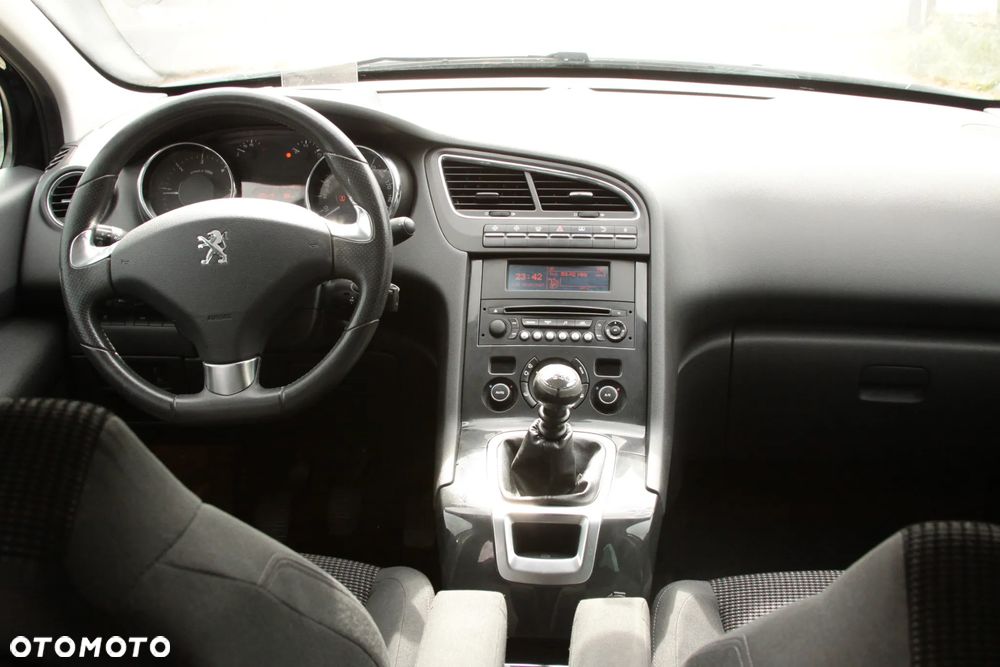 Peugeot 5008 HDI 150 Allure - 12