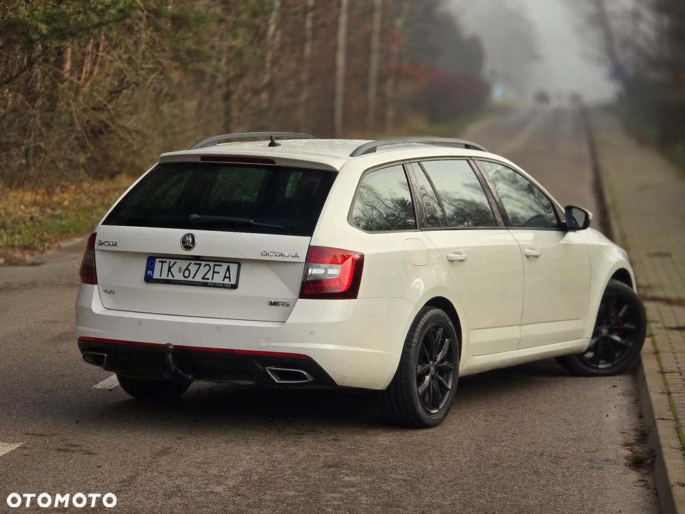 Skoda Octavia 2.0 TDI 4x4 DSG RS - 4