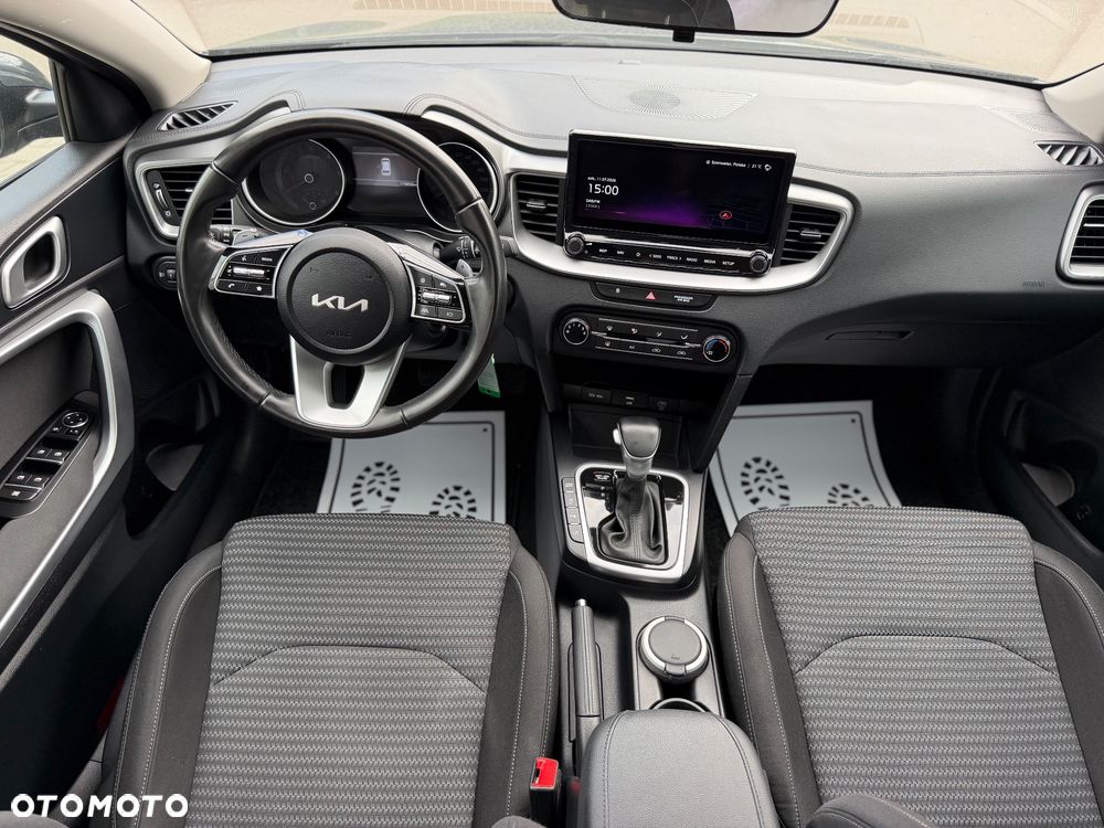 Kia Ceed 1.6 CRDi (48V Mild-Hybrid) DCT7 Platinum - 22