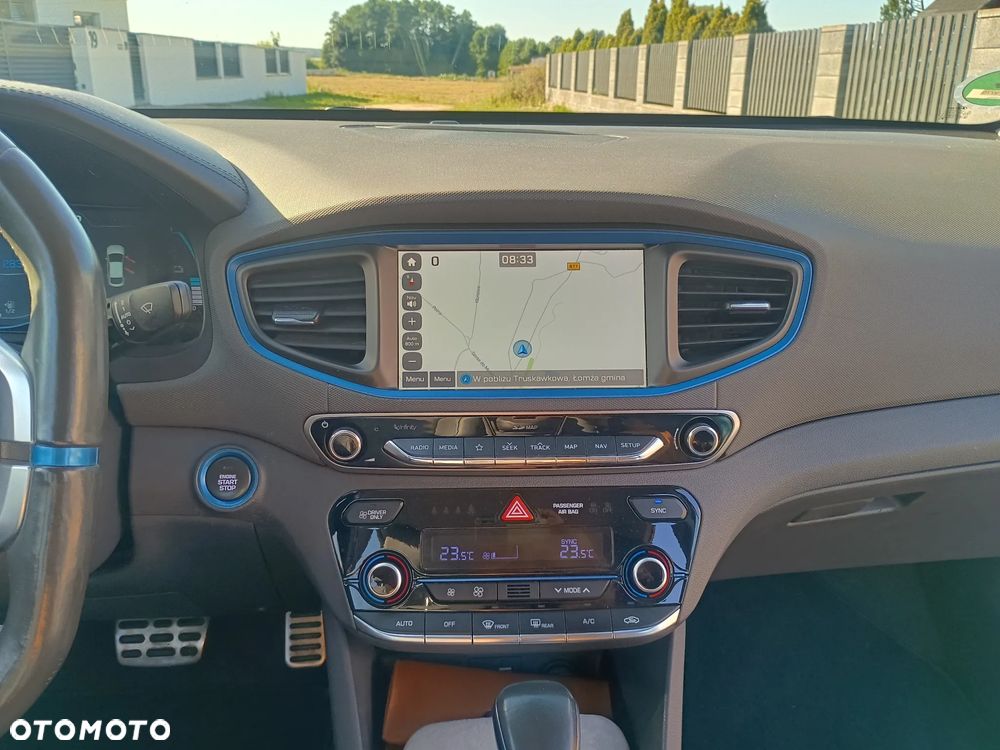 Hyundai IONIQ 1.6 GDI Premium - 18