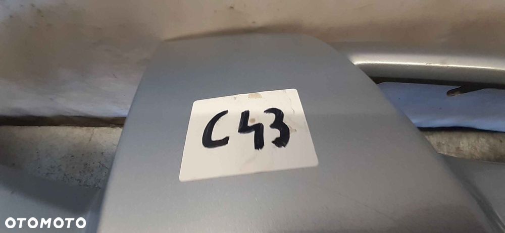 $ ZDERZAK PRZÓD PRZEDNI TOYOTA AURIS I 1 HALOGENY - 2