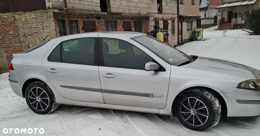 Renault Laguna 1.9 dCi Confort Authentique - 1