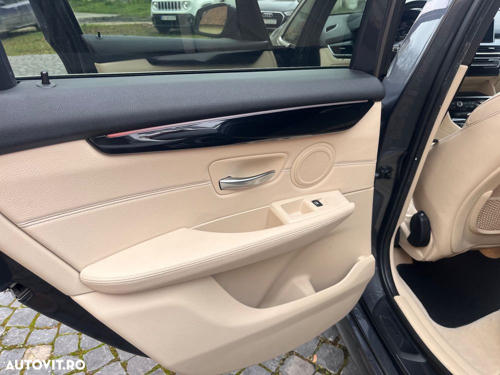 BMW Seria 2 218d Active Tourer Sport-Aut. M Sport - 26
