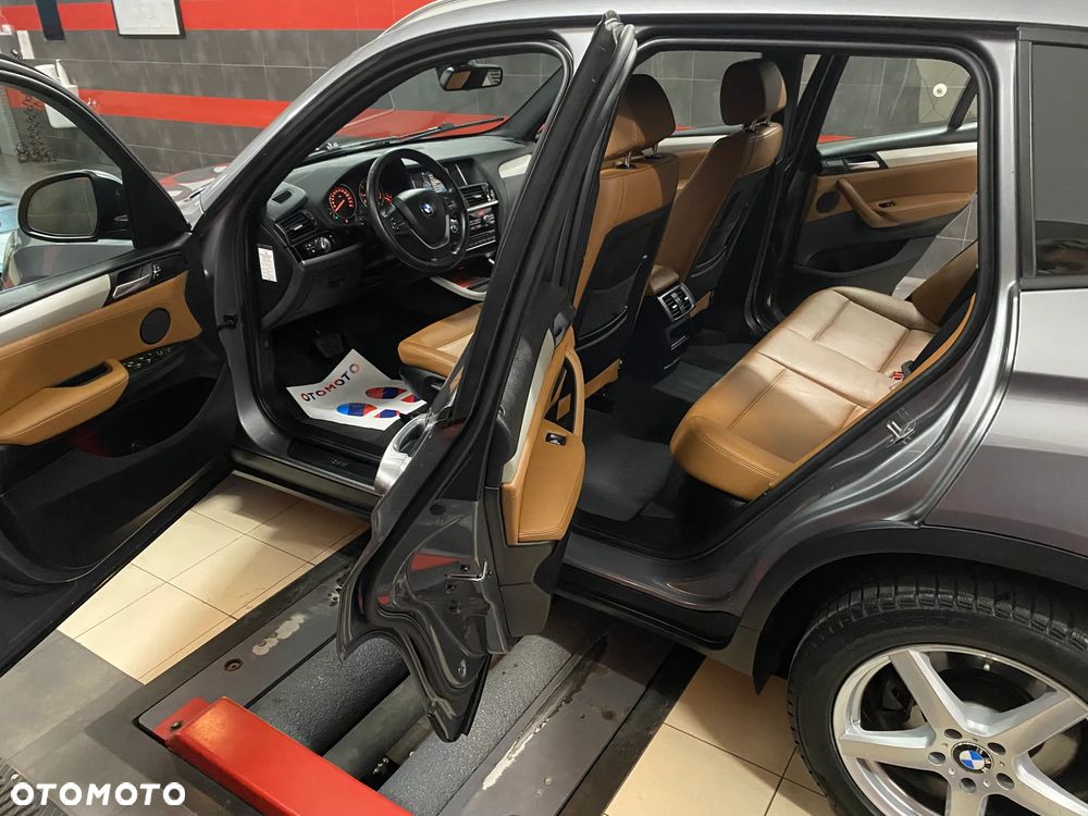 BMW X3 xDrive20d Advantage - 26