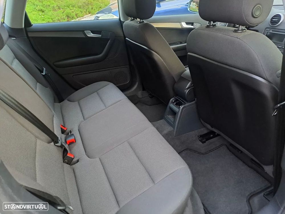 Audi A3 Sportback 1.6 TDI S-line - 21