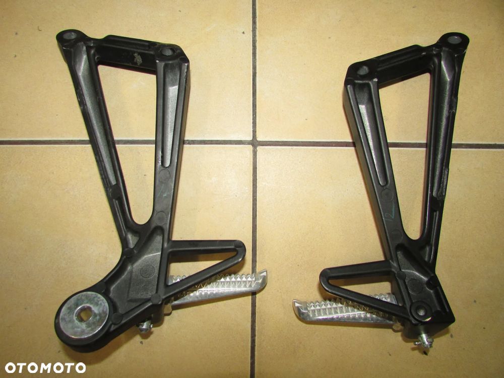 YAMAHA MT-03 2020+ podnóżki sety pasażera - 2