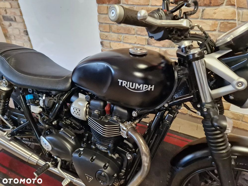 Triumph Street Twin - 28