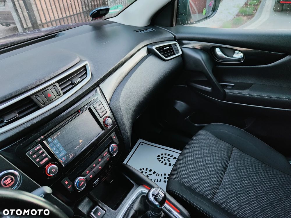 Nissan Qashqai 1.2 DIG-T 360 - 26