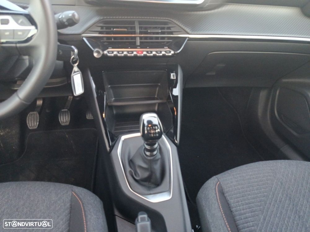 Peugeot 2008 1.2 PureTech Style - 11