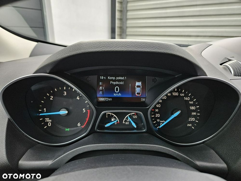 Ford Kuga 2.0 TDCi FWD Titanium Plus - 35