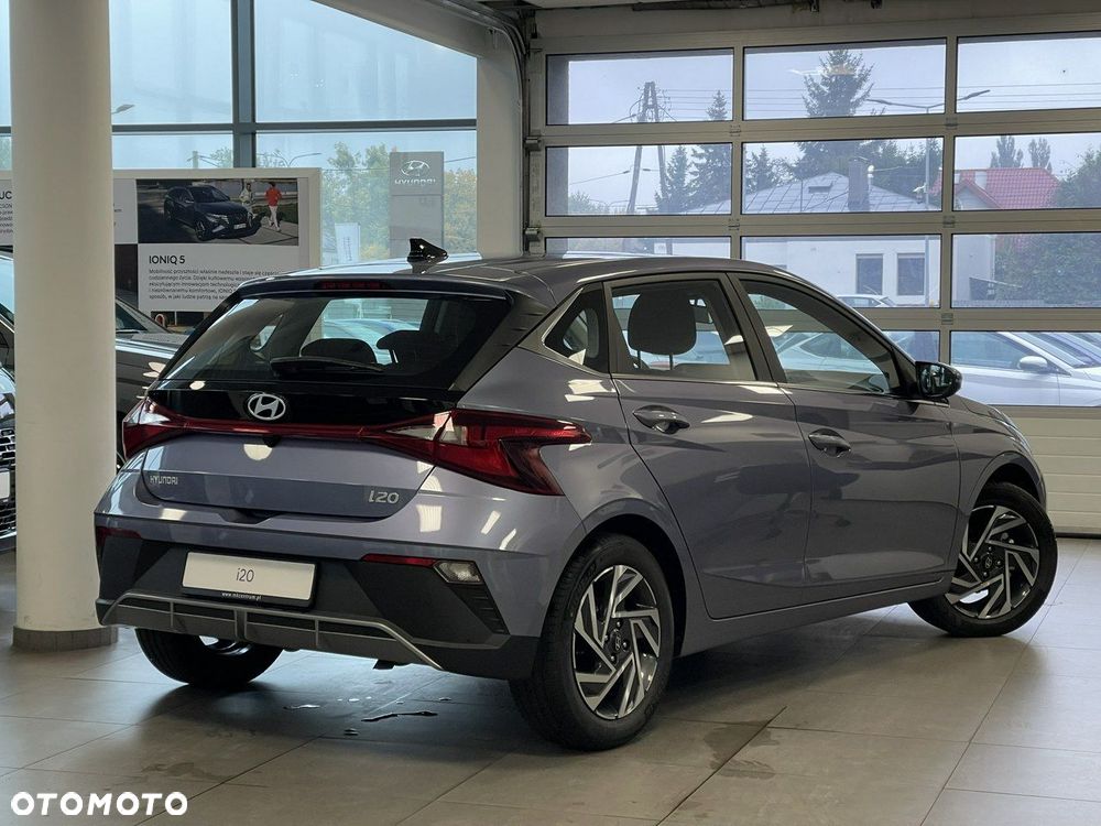 Hyundai i20 - 10
