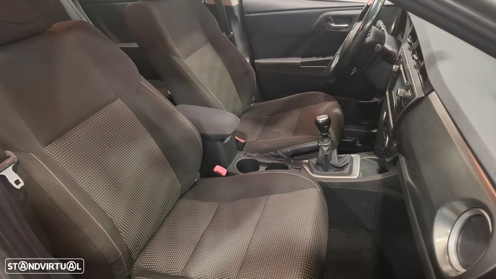 Toyota Auris - 21