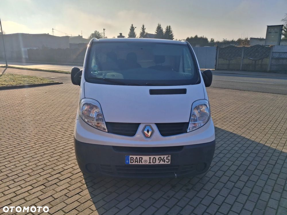 Renault Trafic - 2