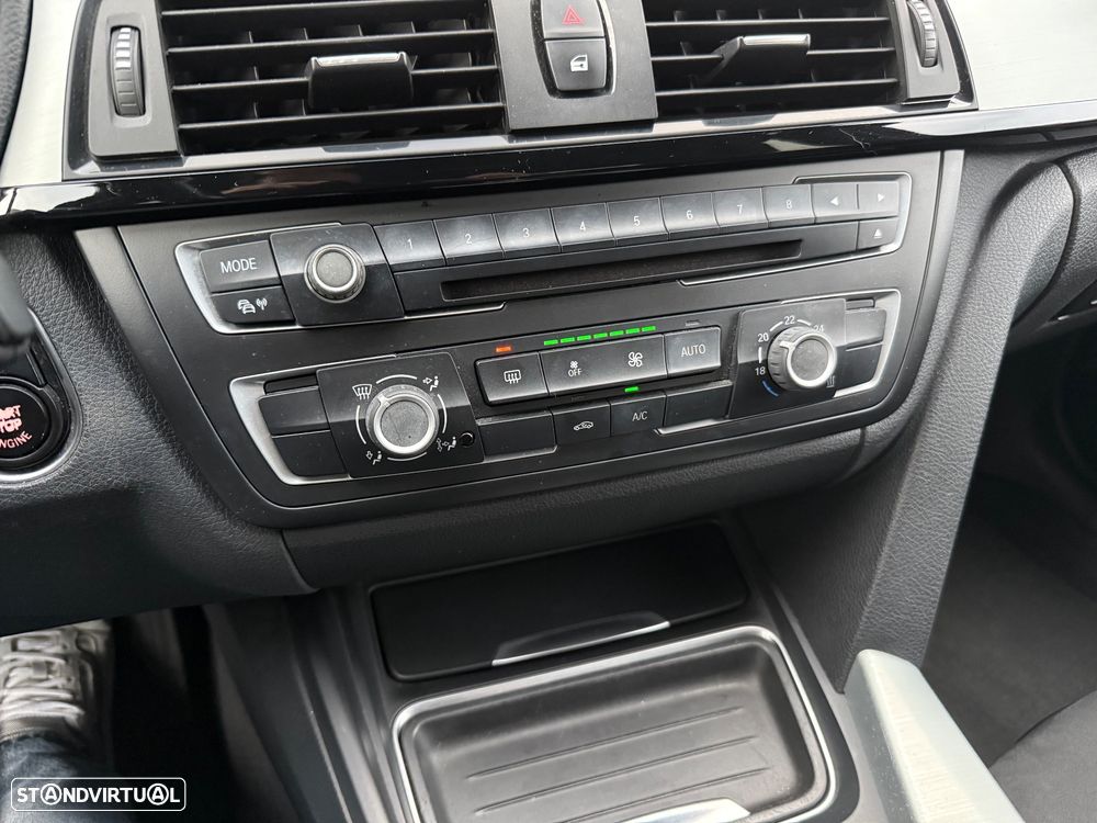 BMW 320 d Auto Pack M - 22