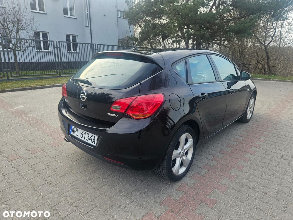 Opel Astra 1.4 Turbo - 6